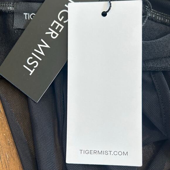 Tiger Mist MAKENA TWO-PIECE TOP size S NWT - Picture 10 of 13